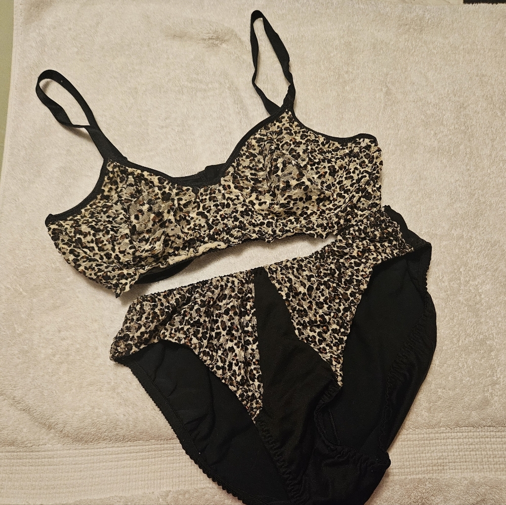Olga Leopard Print Lingerie Set 38C